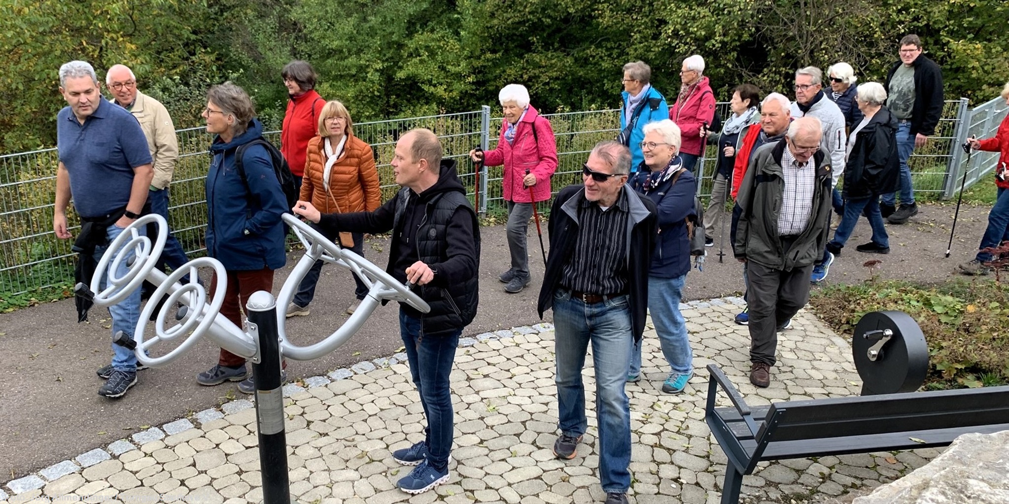 Outdoor-Bewegungspark bei der Senioren-Wohnanlage  